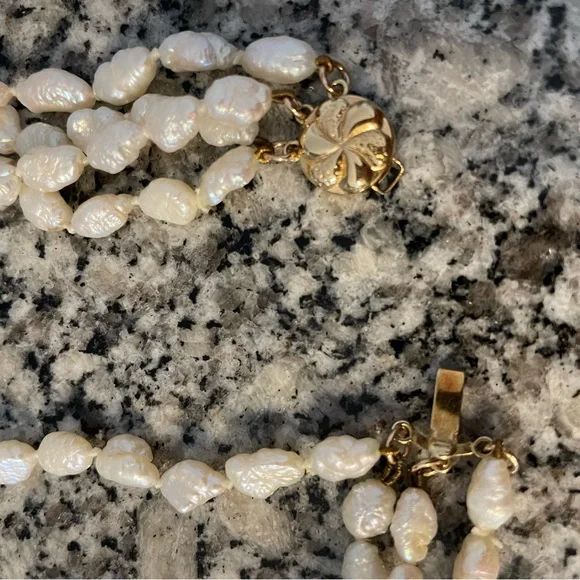 Multi-strand vintage pearl necklace - Picture 5 of 6